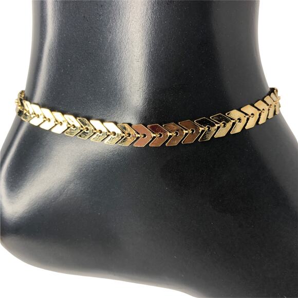 Gold Arrow Link Anklet - Picture 3 of 4